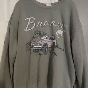 Green Bronco Graphic Sweatshirt